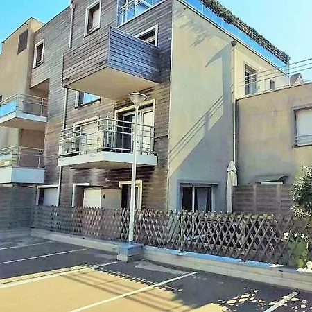 Arcadia Mahon شقة